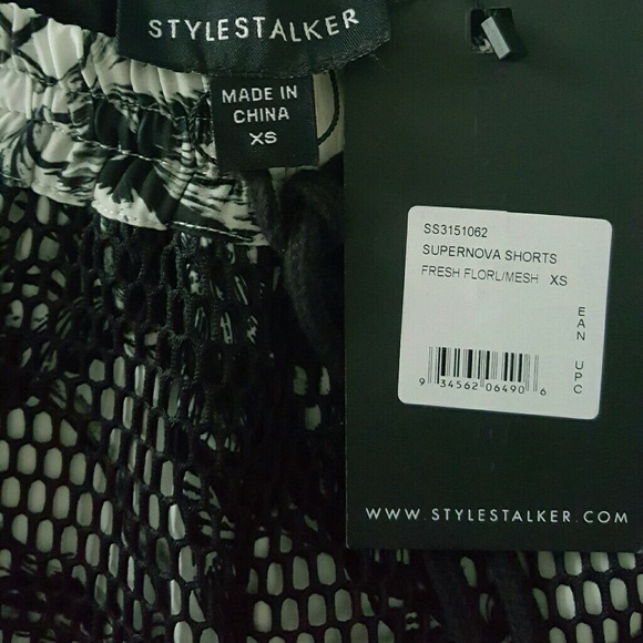 Stylestalker Shorts - Picture 3 of 4